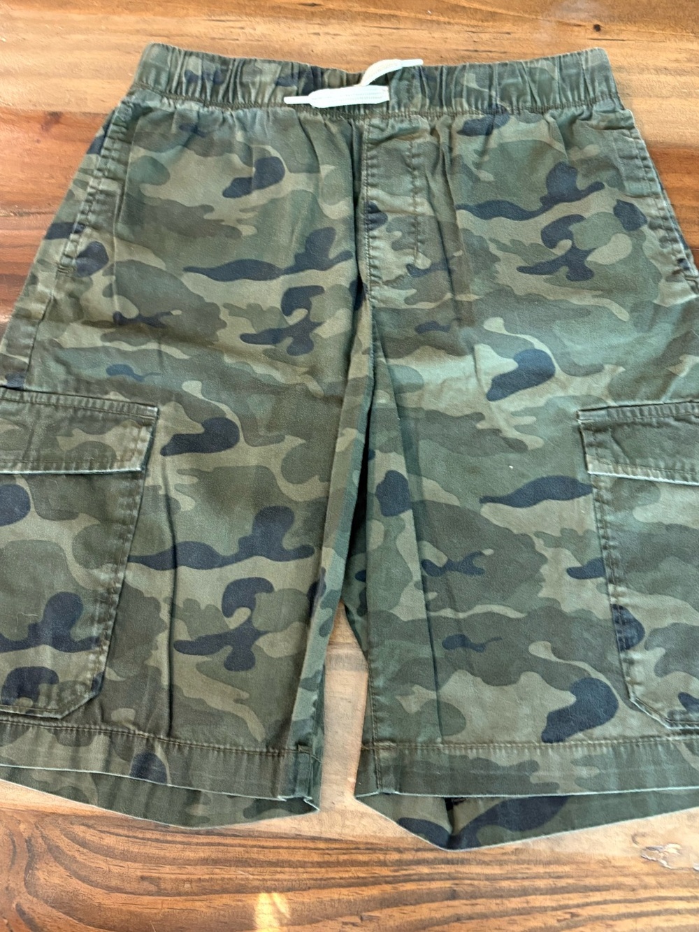 Old Navy boys camo cargo shorts